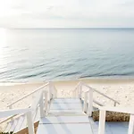 Resort Sani